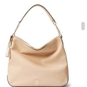 The Victoria Curve Bag